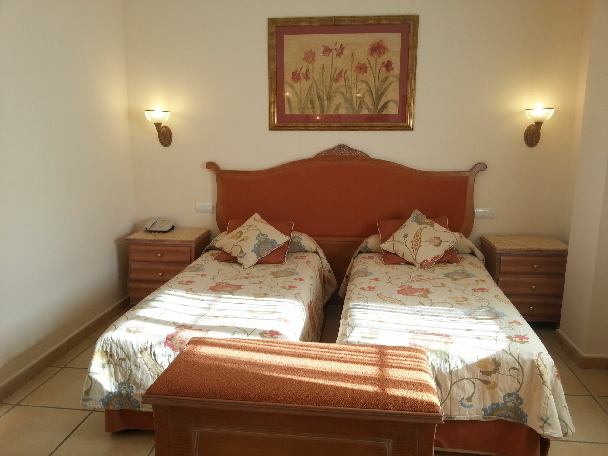 Gran Hotel Benahavis Spa Bagian luar foto