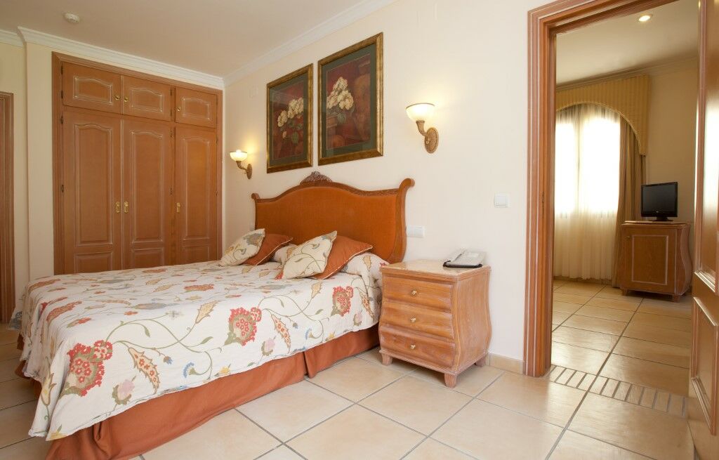 Gran Hotel Benahavis Spa Bagian luar foto